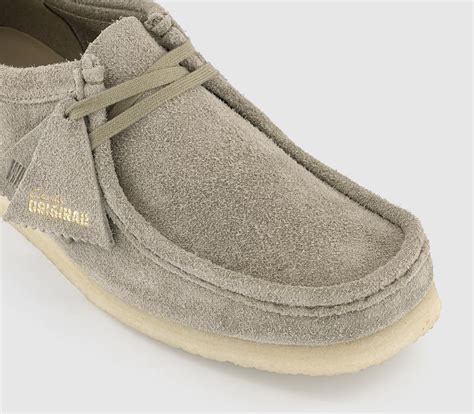 Clarks Originals Mens Wallabees Pale Grey Suede Men S Casual Shoes King S Cross