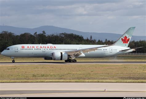 C FGDT Air Canada Boeing 787 9 Dreamliner Photo By Julian Kabatnik ID