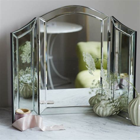 2025 Popular Free Standing Mirror for Dressing Table