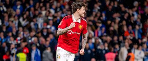 Erik Ten Hag Nie Zmieni Decyzji Victor Lindelof Pozostanie Na Old