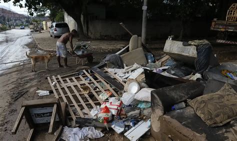 Jornal Correio Temporal No Estado Do Rio Deixou Pelo Menos Nove Mortos