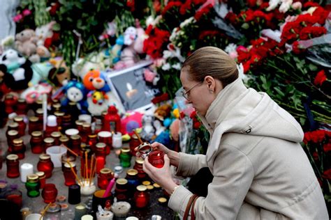 Russians Lower Flags In Mourning Suspects Charged In Deadly Concert