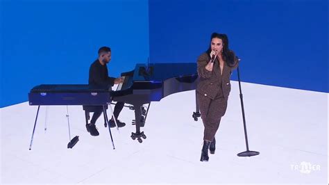 Demi Lovato Sorry Not Sorry Live At Pepsi Unmute Your Voice Youtube