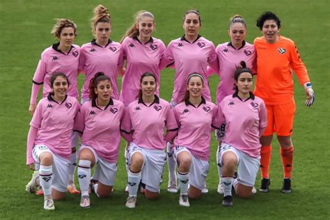 Palermo Women Successo Contro Il Crotone A Segno Renda Dragotto E