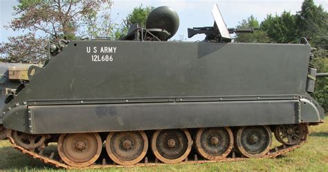 ARMY M113 ARMORED PERSONNEL CARRIER APC M113A2 MODEL At 47 OFF