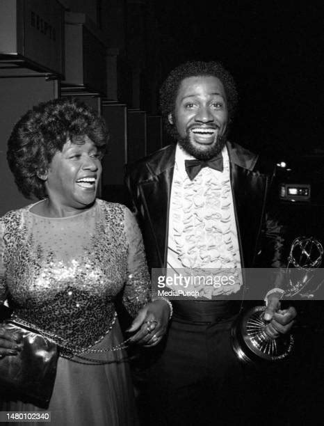 296 Isabel Sanford Photos And High Res Pictures Getty Images