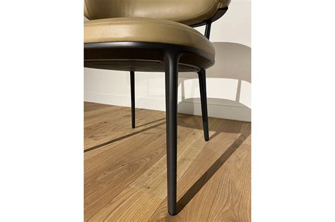 Caratos Low Dining Chair Maxalto Studio Como