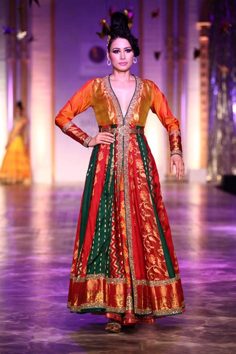 Neeta Lulla Bridal Lehengas Saris Wedding Outfits Mumbai