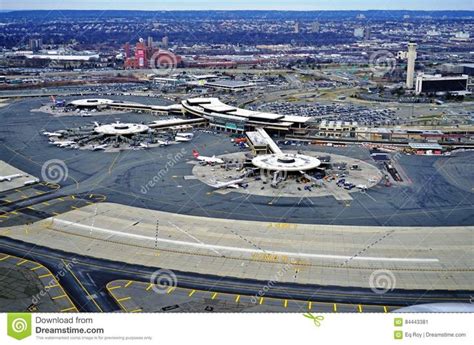 Susan Richards Viral: Newark Liberty International Airport United States