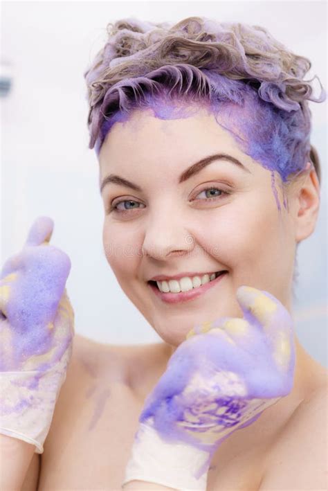 Woman Applying Toner Shampoo On Her Hair Stock Image Image Of Naked Purple 148318461