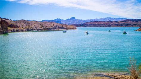 One Page Guide To Lake Havasu Arizona Getaway Couple