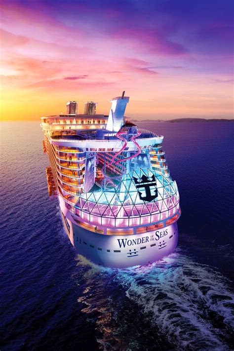 Wonder of the Seas | Cruise ship pictures, Biggest cruise ship, Cruise ship