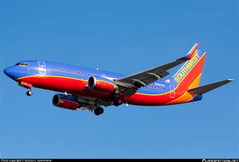 N397SW Southwest Airlines Boeing 737 3H4 WL Photo By Nicolas C