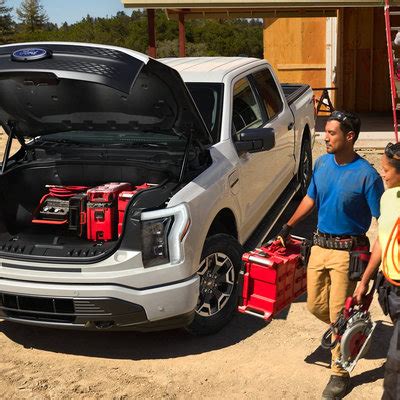 Ford Unveils Electric F 150 Lightning Loaded With Functional Design