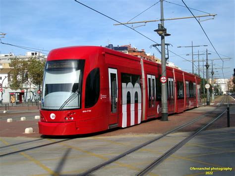 Tranvía línea 4 de Metrovalencia El tranvía FGV 4218 s Flickr