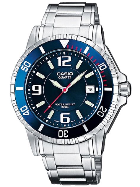 Montre de plongée homme Casio étanche 200 mètres MTD 1053D 2AVUES