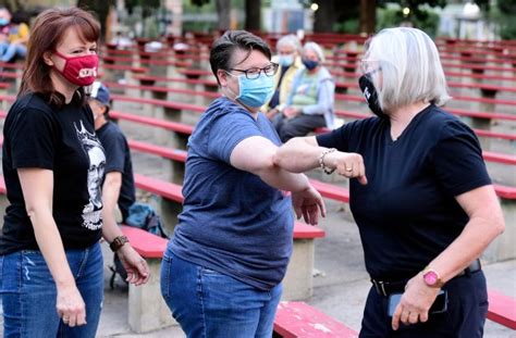 Photos Ruth Bader Ginsburg Vigil In Boulder Boulder Daily Camera