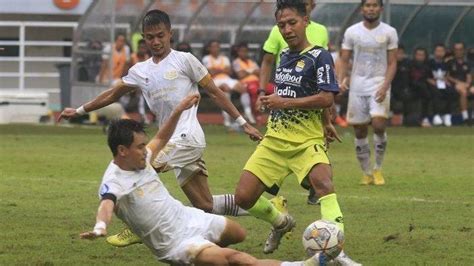 Tiga Punggawa Persib Bandung Absen Saat Bertemu Bhayangkara FC