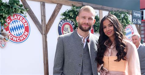 Konrad Laimer Im Babyglück Der FC Bayern München Star wird Papa