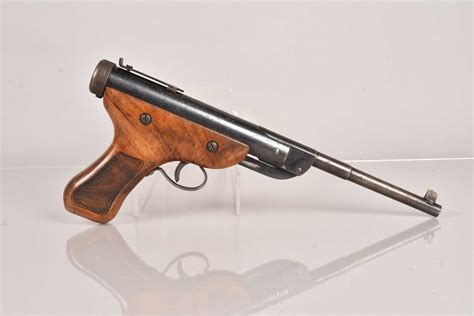 Lot 890 A Diana Model 5 177 Break Barrel Air Pistol