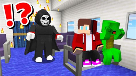 Jj And Mikey In Roblox Airplane Story In Minecraft Maizen Minecraft