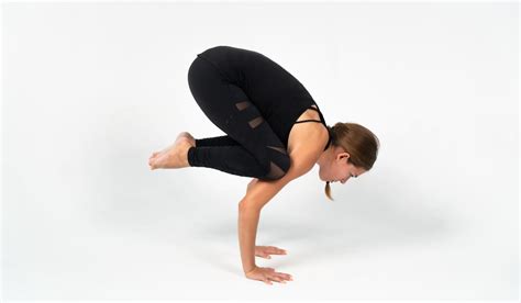 Bakasana 5 Common Mistakes In Crow Pose And How To Fix Them