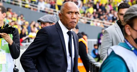 Fc Nantes Kombouaré A Tiré Une Leçon De Sa Sanction