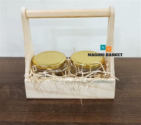 Light Brown Wooden 2 Jar Pinewood Handle Basket For Gift Packaging