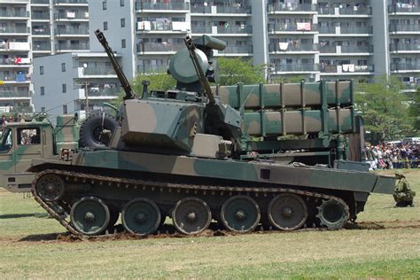 JSDF Type 87 SPAAG Showing Off It S Hydropneumatic Suspension R TankPorn