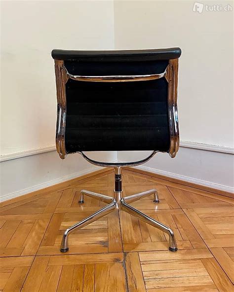 Charles Eames For Vitra Aluminium Chairs Ea Im Kanton Basel Stadt