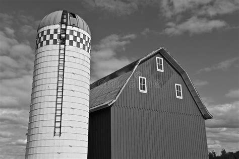 160+ Barn silo Free Stock Photos - StockFreeImages