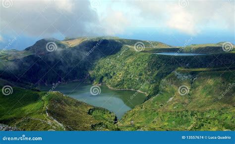 Laguna Nelle Isole Delle Azzorre Fotografia Stock Immagine Di Calma