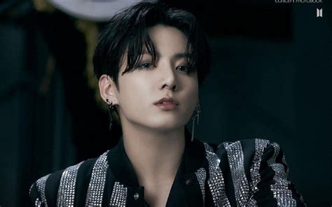 Jungkook Bts Jadi Penyanyi Pria Korea Pertama Yang Raih Juta Stream