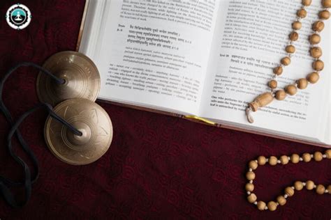 Gayatri Mantra: Meaning, Benefits, and Chanting Techniques - Maa Shakti Yog Bali