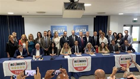 Elezioni Il M5s Presenta I Candidati Alluninominale In Puglia Siamo