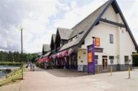 Premier Inn Milton Keynes East - Willen Lake Hotel - Deals, Photos ...