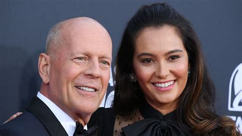 Bruce Willis Wife Emma Posts Throwback Clip Of When She Fell Head