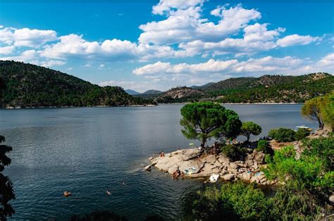 Cinco Playas De Madrid Para Refrescarse Este Verano