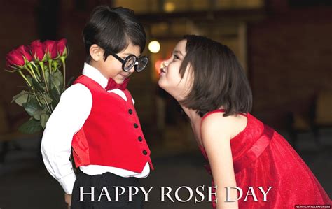 Never Hurts Anyone Feeling: Happy Rose Day Friends