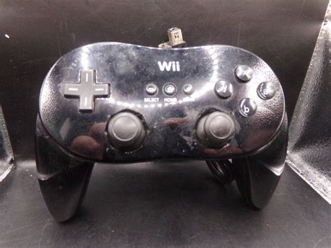 Official Nintendo Wii Classic Pro Controller Black Used Core Gaming