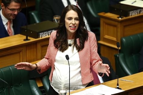 Jacinda Ardern takes a dig at Australian media | SBS News