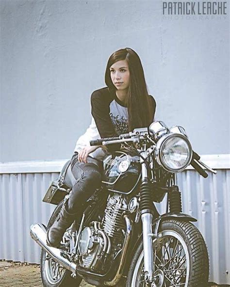 Pin By Sergo On Girls And Motorcycles Riding Women Girl