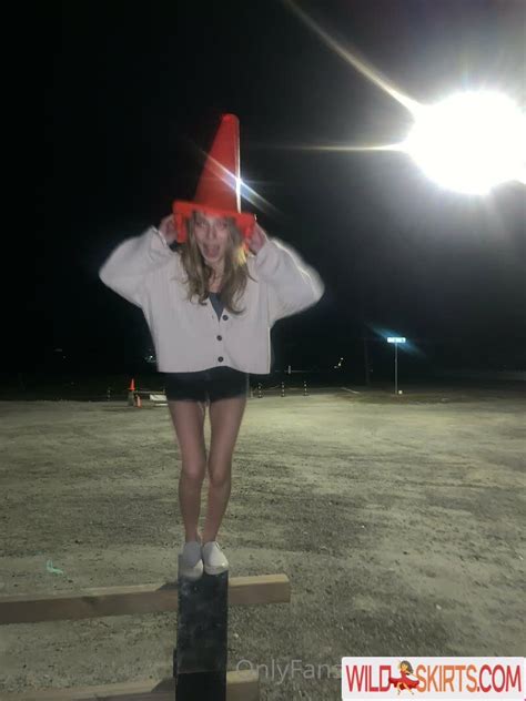 Ruby Salvo RubyTheAwesomeTurd Rubysalvo Nude OnlyFans Instagram Leaked Photo 5