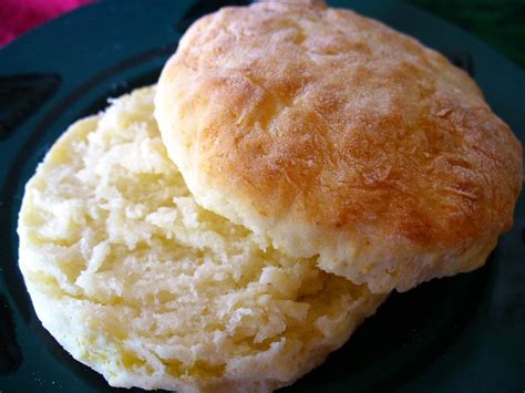 Easy Sour Cream Biscuits Recipe by Lynne - CookEatShare