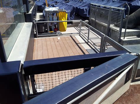 Rail Padding Gate Padding Fence Padding Sports Venue Padding