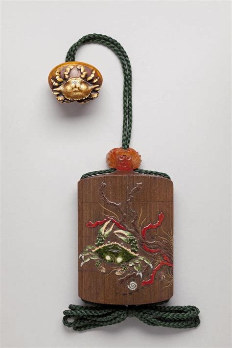 The Amazing Art of Sagemono and Netsuke | Barnebys Magazine