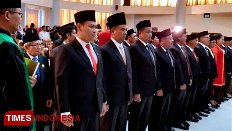 45 Anggota Dprd Magetan Periode 2019 2024 Resmi Dilantik Times Indonesia