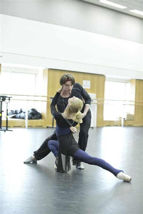 Zenaida Yanowsky And Vadim Muntagirov In Rehearsal For The Invitation