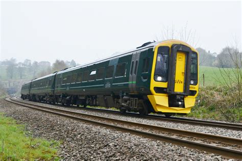 Gwr Class 158 Gwr Class 158 No 158954 Exits Whiteball Tun… Flickr