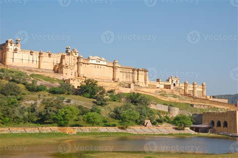 Amber Fort Overlooking Maota Lake In Jaipur India 21639336 Stock Photo